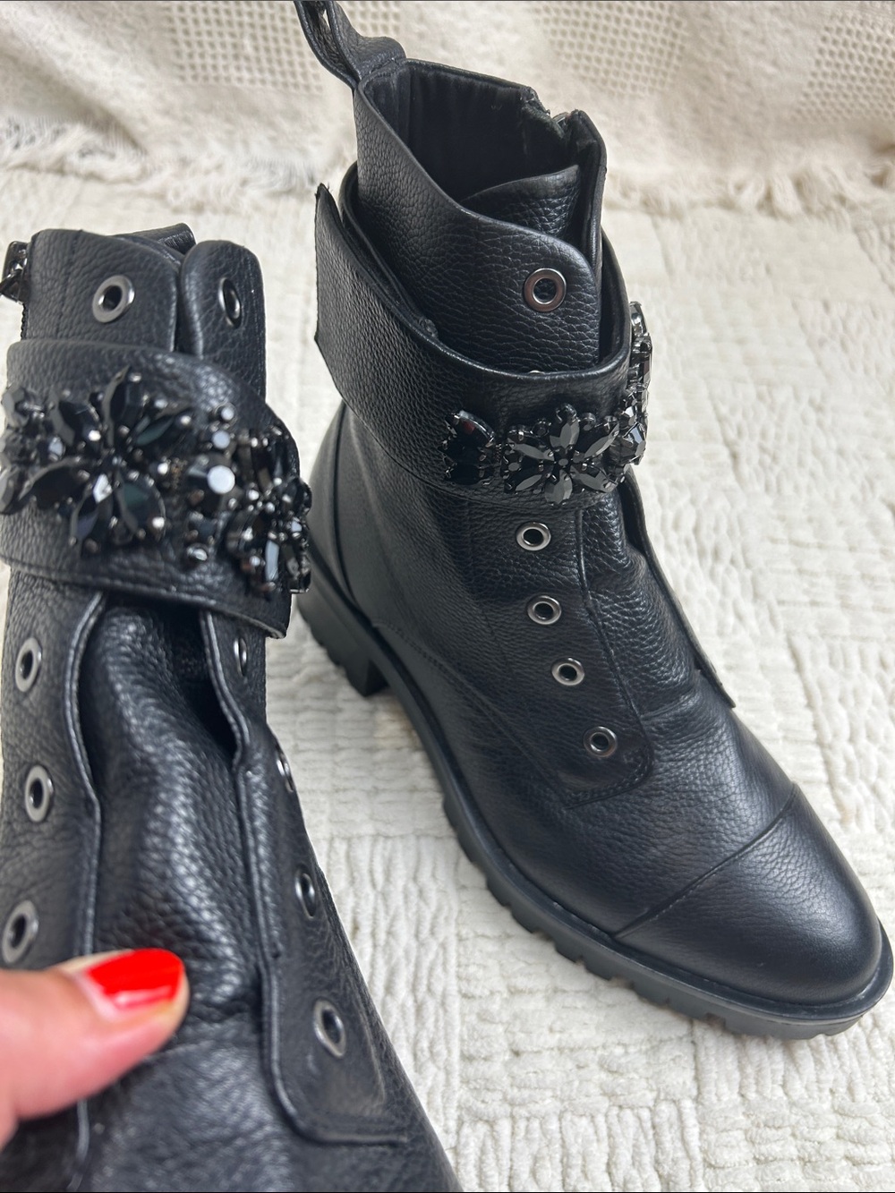 Karl Lagerfeld Pippa Leather Combat Boots Rhinestone 8.5 Black
